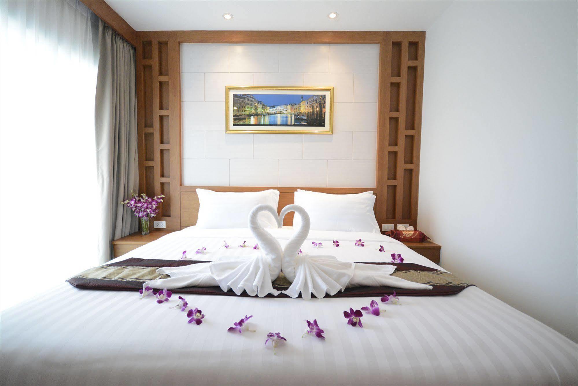 The Patong Center Hotel Ngoại thất bức ảnh