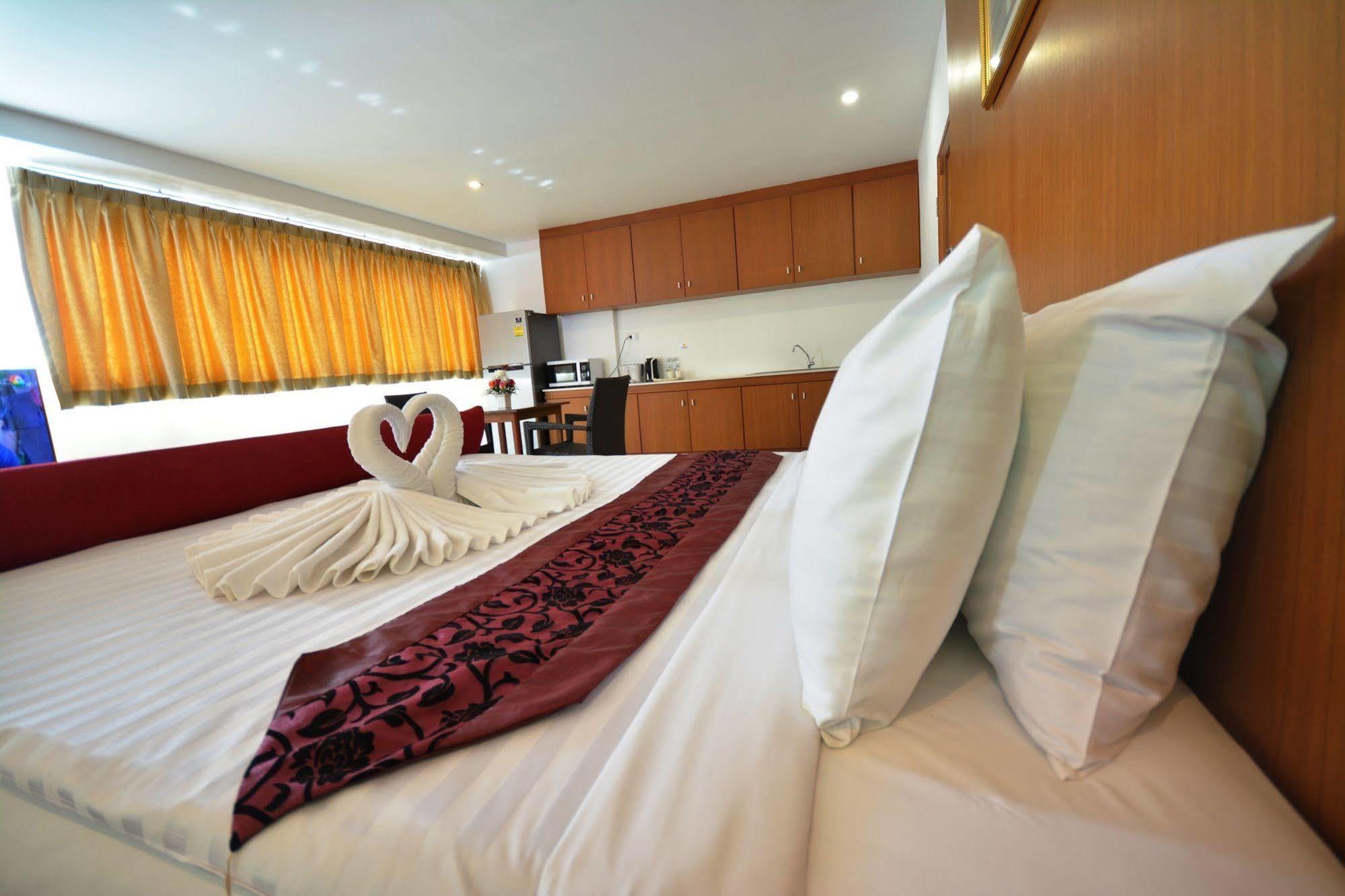 The Patong Center Hotel Ngoại thất bức ảnh